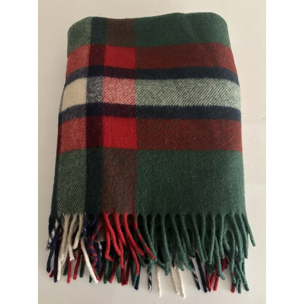 Vintage Troy Robe 100% Virgin Wool Blanket 52